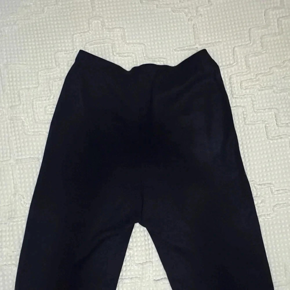 St John Evening by Marie Gray.  Luxurious pants.   Smoke free home. - Picture 6 of 6